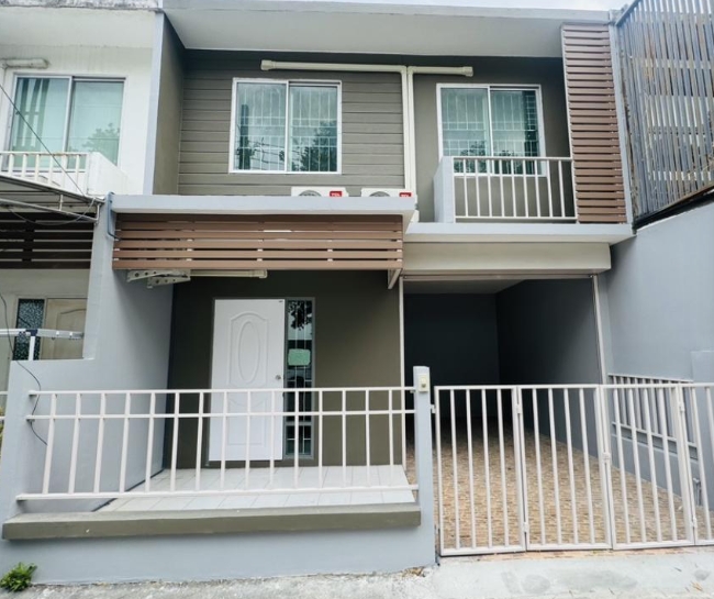 ให้เช่าทาวน์โฮม 2 ชั้น อารียา เดอะคัลเลอร์ ลาดปลาเค้า เกษตร-นวมินทร์ รามอินทรา