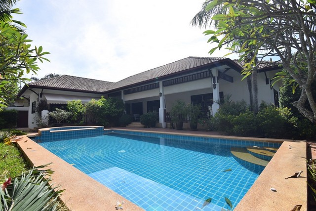 ขายบ้านหัวหิน ในซอยหม่อนไหม ตำบล หินเหล็กไฟ​ อำเภอ​หัวหิน ประจวบ​คีรี​ขันธ์​