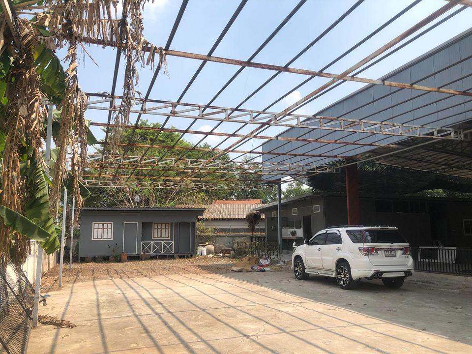 ให้เช่าโกดัง 1000 ตร.ม.ย่านรามอินทรา109 พระยาสุเรนทร์ เขตคลองสามวา เหมาะทำโกดัง ร้านอาหาร บ่อตกกุ้ง