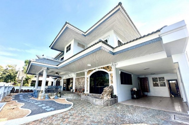 ให้เช่าบ้านเดี่ยว 2 ชั้นสร้างเอง ย่านตลิ่งชัน บรมราชชนนี 120 ตรว. พื้นที่ 800 ตรม. เป็นหินอ่อนทั้งหลัง *** ทำออฟฟิศจดทะเบียนได้